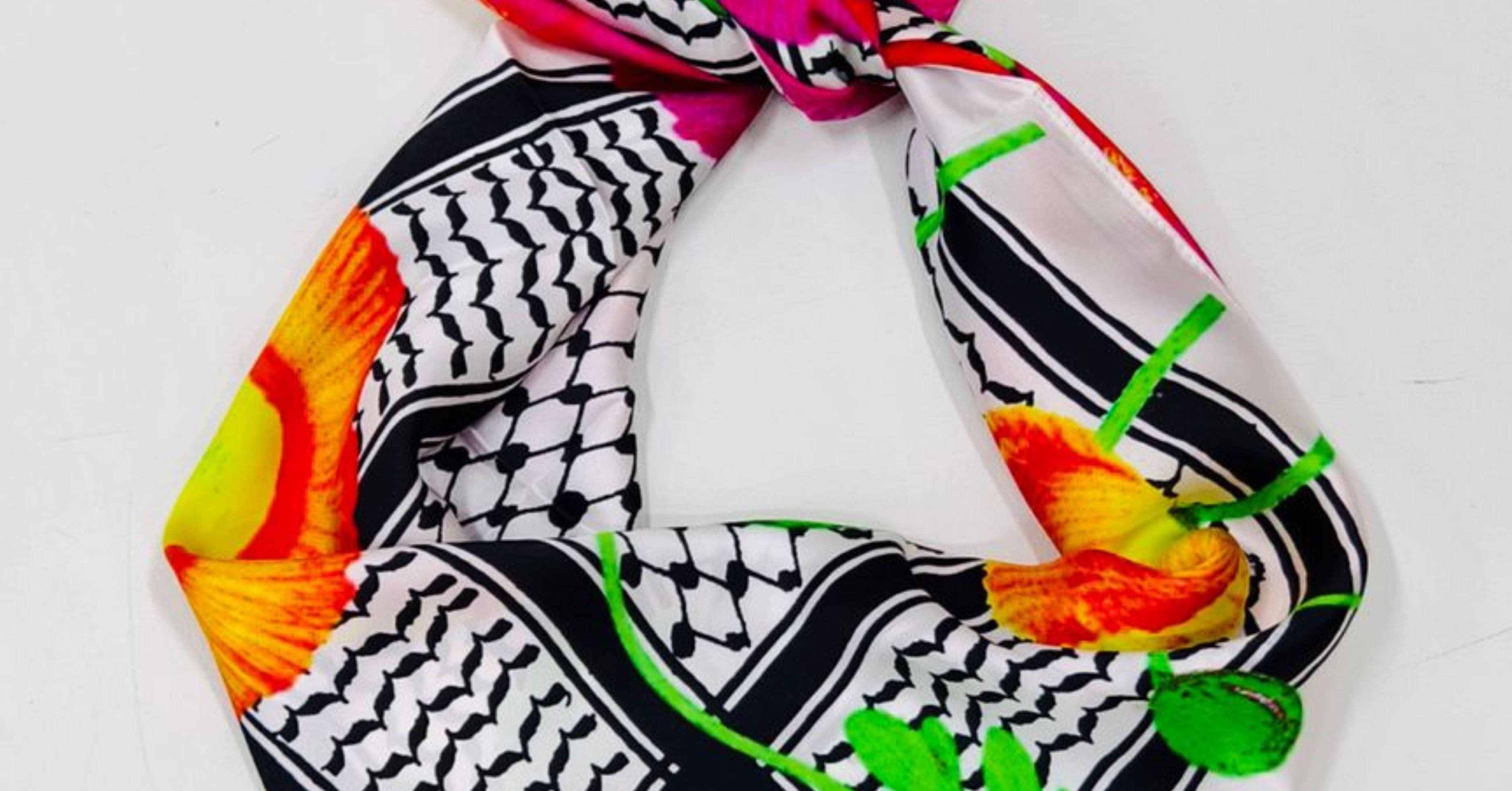 MILLE NOTTI LUXURY SILK SCARF COLLECTION PALESTINIAN SPRING_2 - TRADITIONAL WHITE PALESTINIAN KUFFIYAH